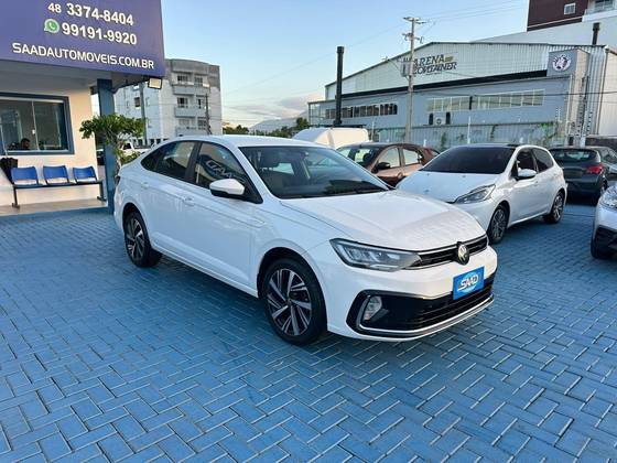 VOLKSWAGEN VIRTUS 1.0 200 TSI HIGHLINE AUTOMÁTICO VOLKSWAGEN VIRTUS 1.0 200 TSI HIGHLINE AUTOMÁTICO